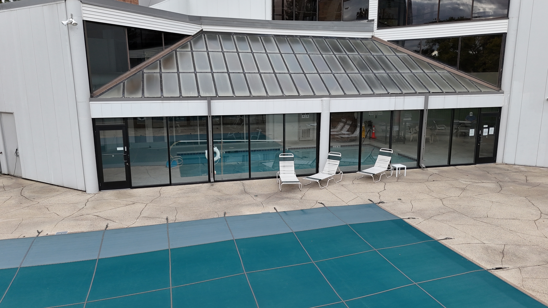 2 S Atrium Way #203, Elmhurst, IL 60126