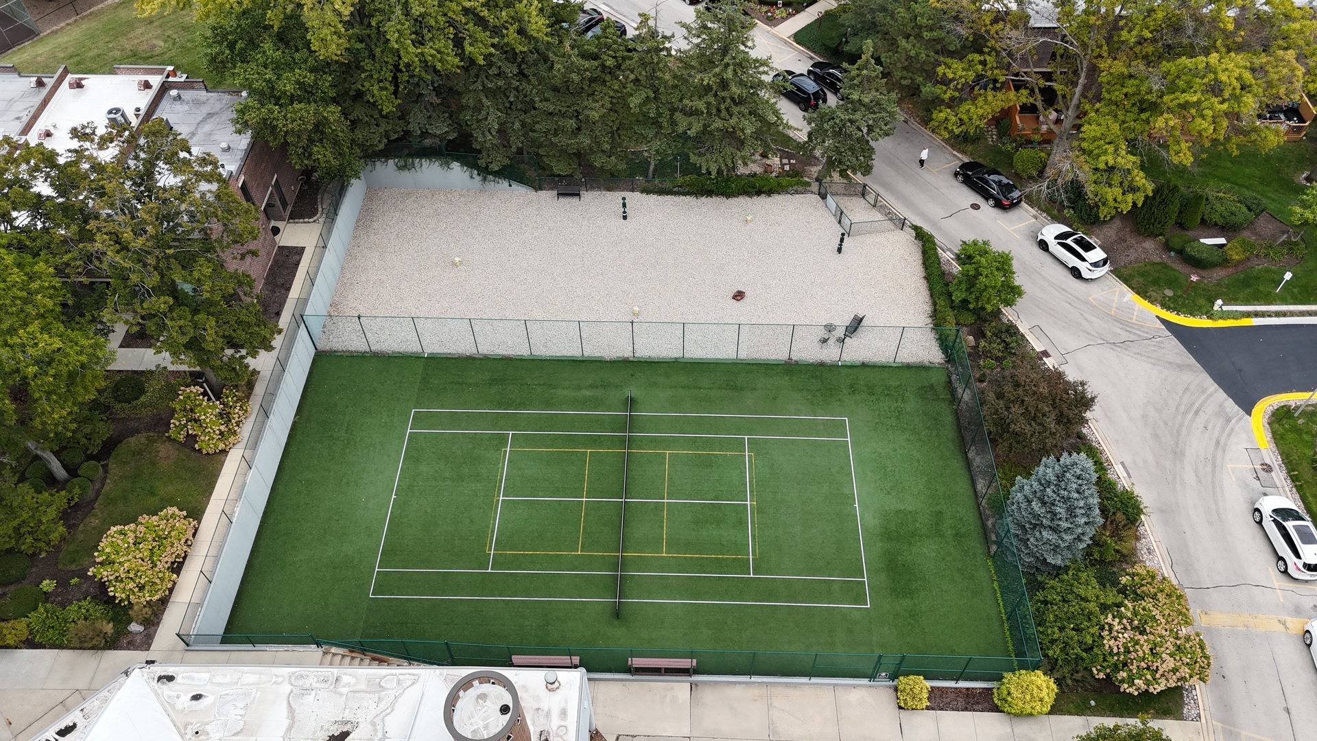 2 S Atrium Way #203, Elmhurst, IL 60126