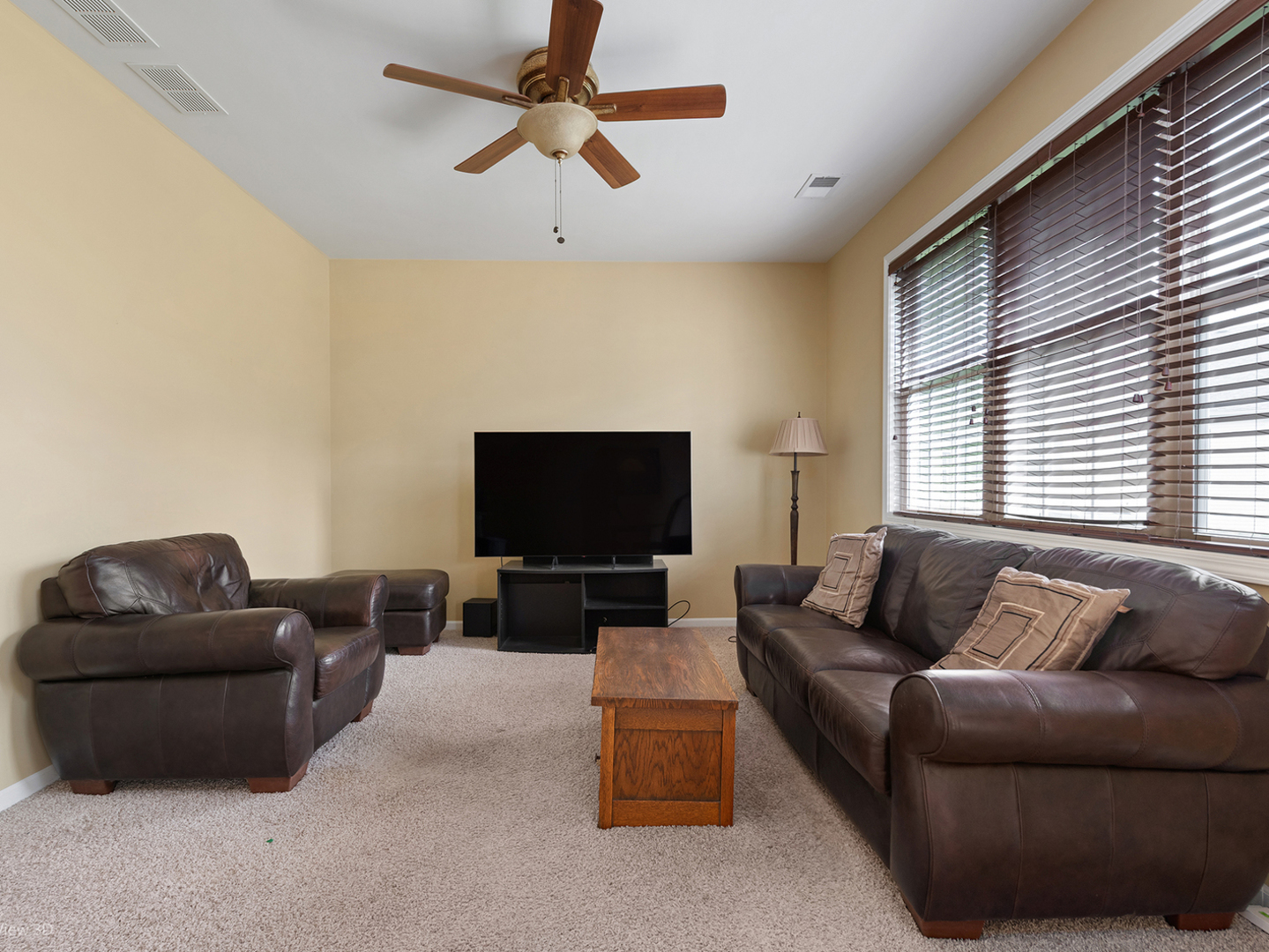 16937 Amherst Court, Lockport, IL 60441