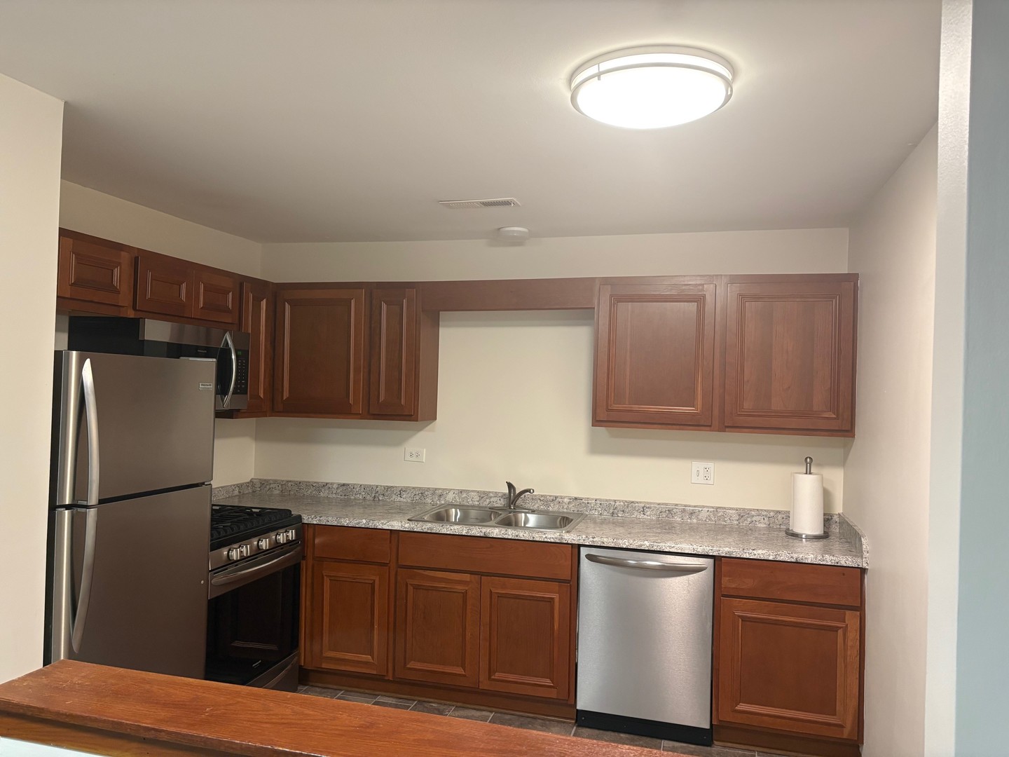 2220 Abbeywood Drive #F, Lisle, IL 60532
