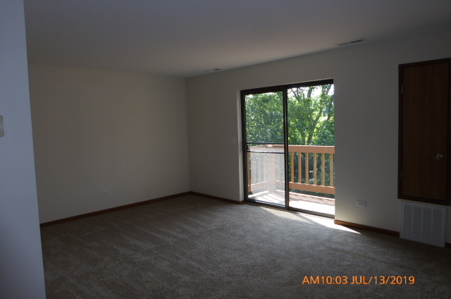 2220 Abbeywood Drive #F, Lisle, IL 60532