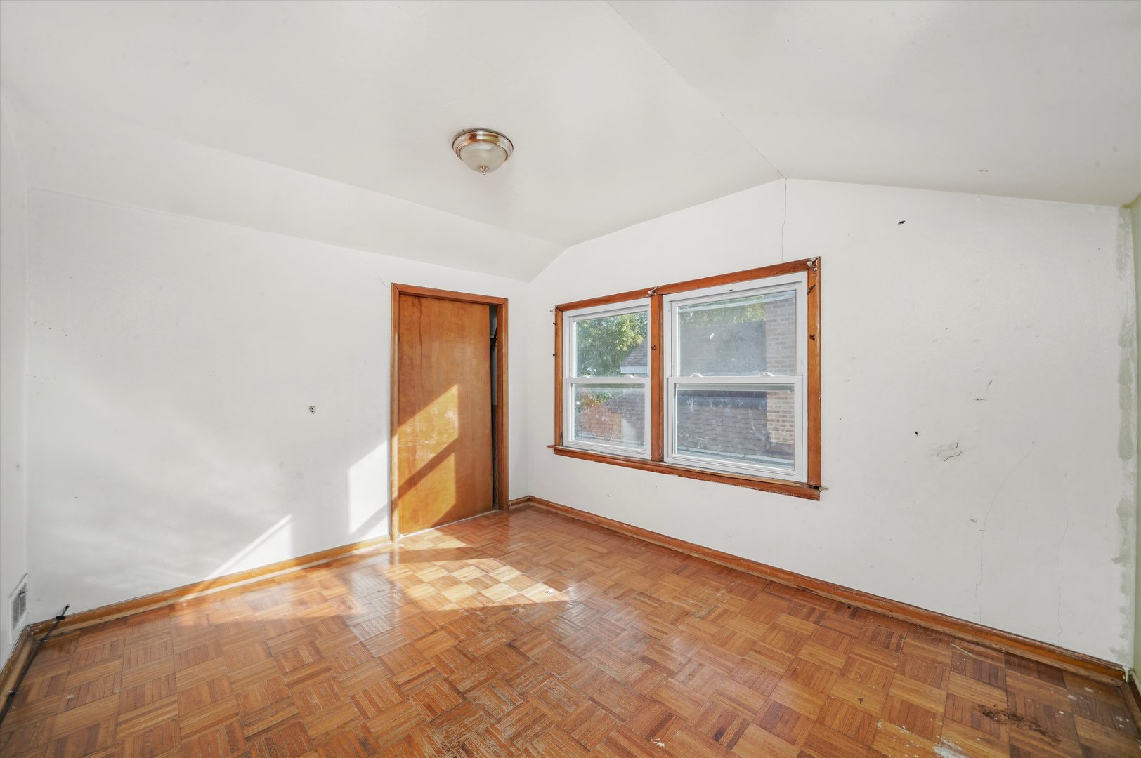 1430 S 10th Avenue, Maywood, IL 60153