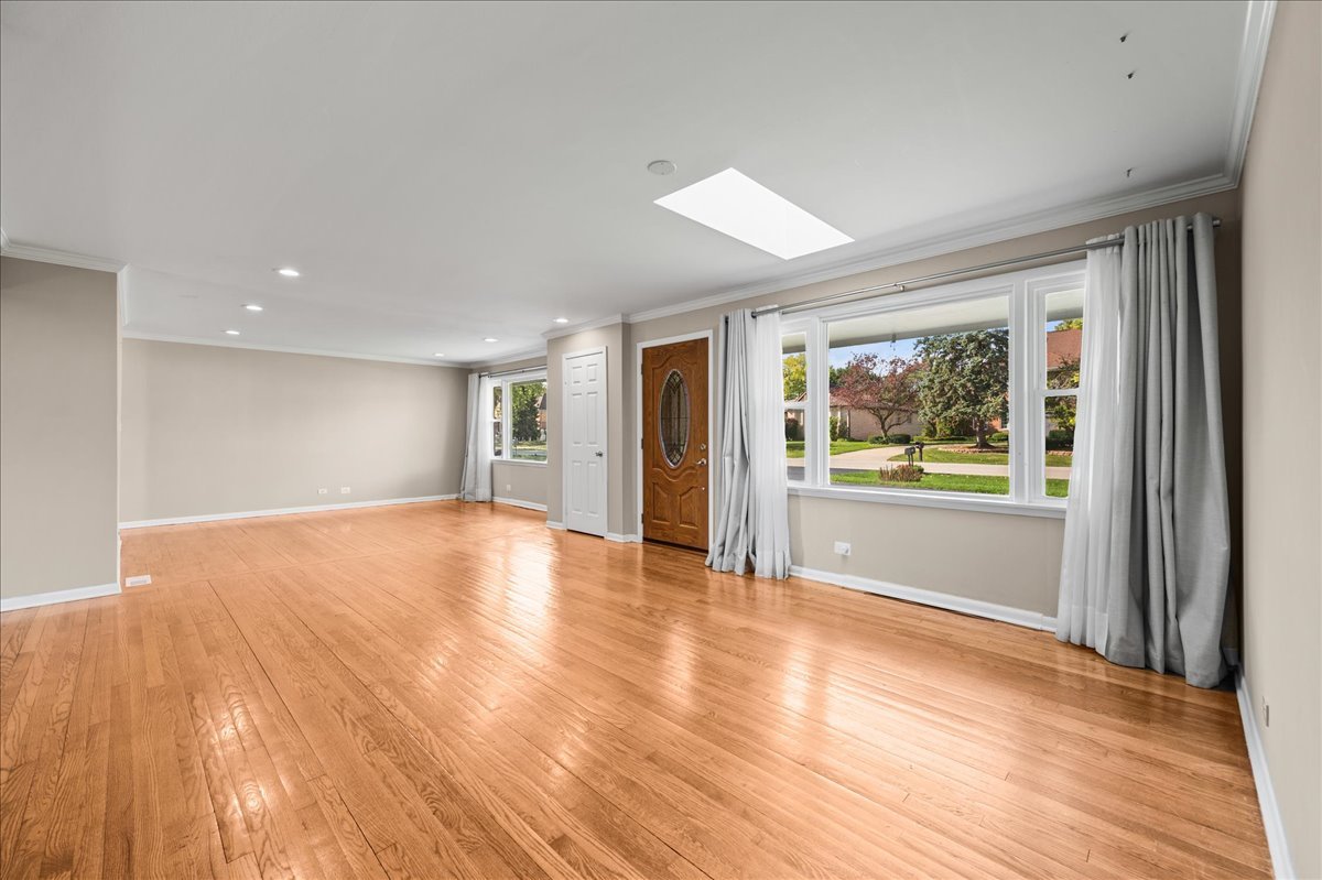203 Coldren Drive, Prospect Heights, IL 60070