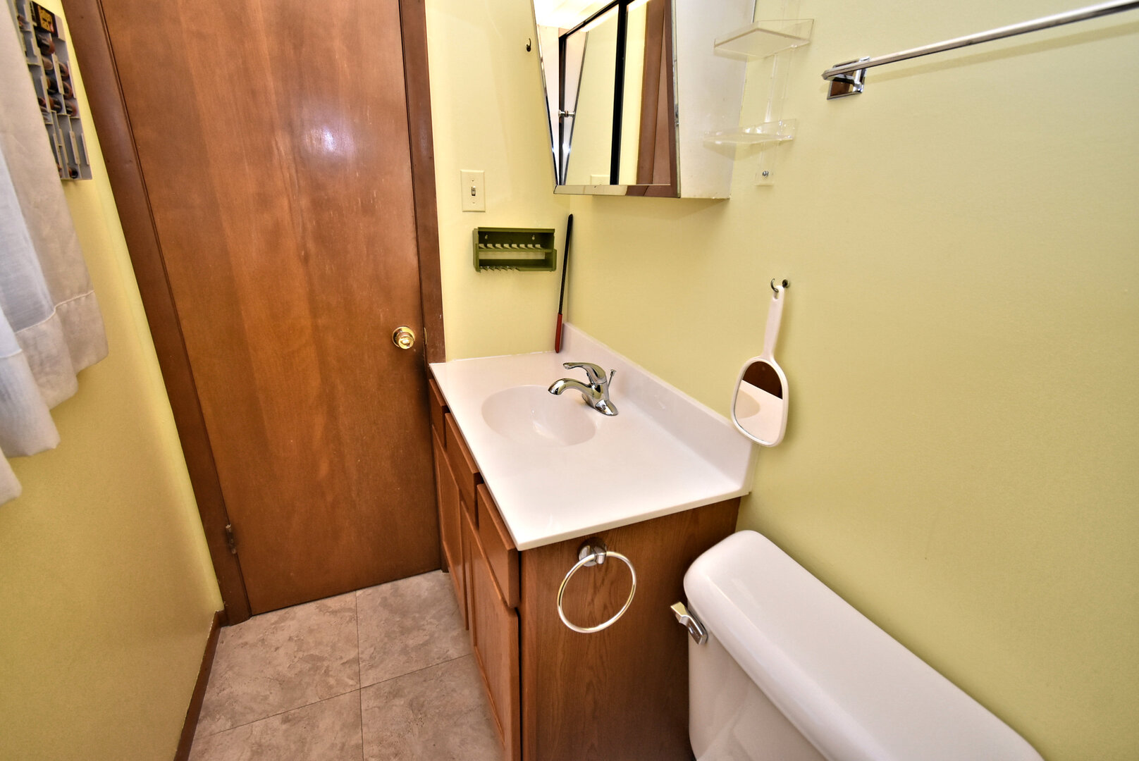 1354 E 158th Street, South Holland, IL 60473