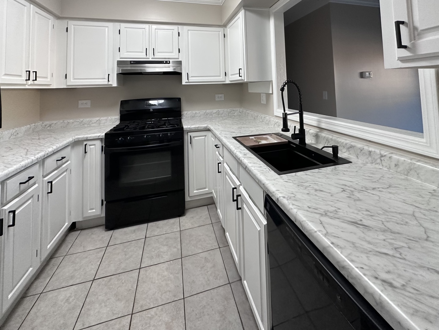 221 Uteg Street #G, Crystal Lake, IL 60014