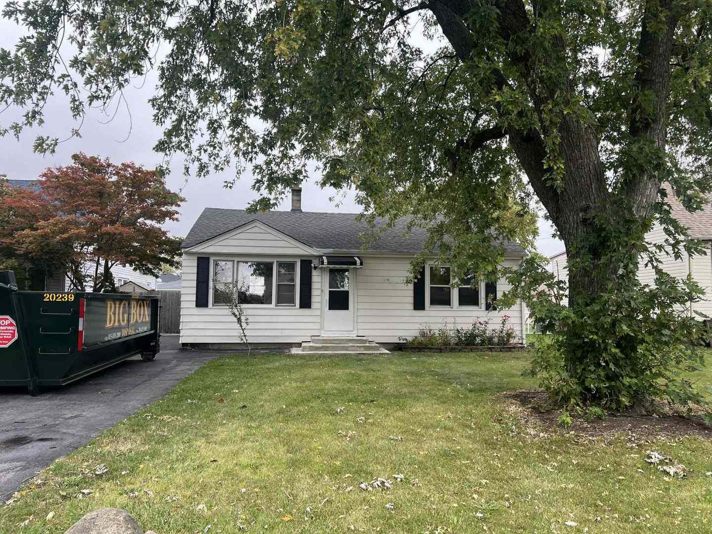 7621 Odell Avenue, Bridgeview, IL 60455
