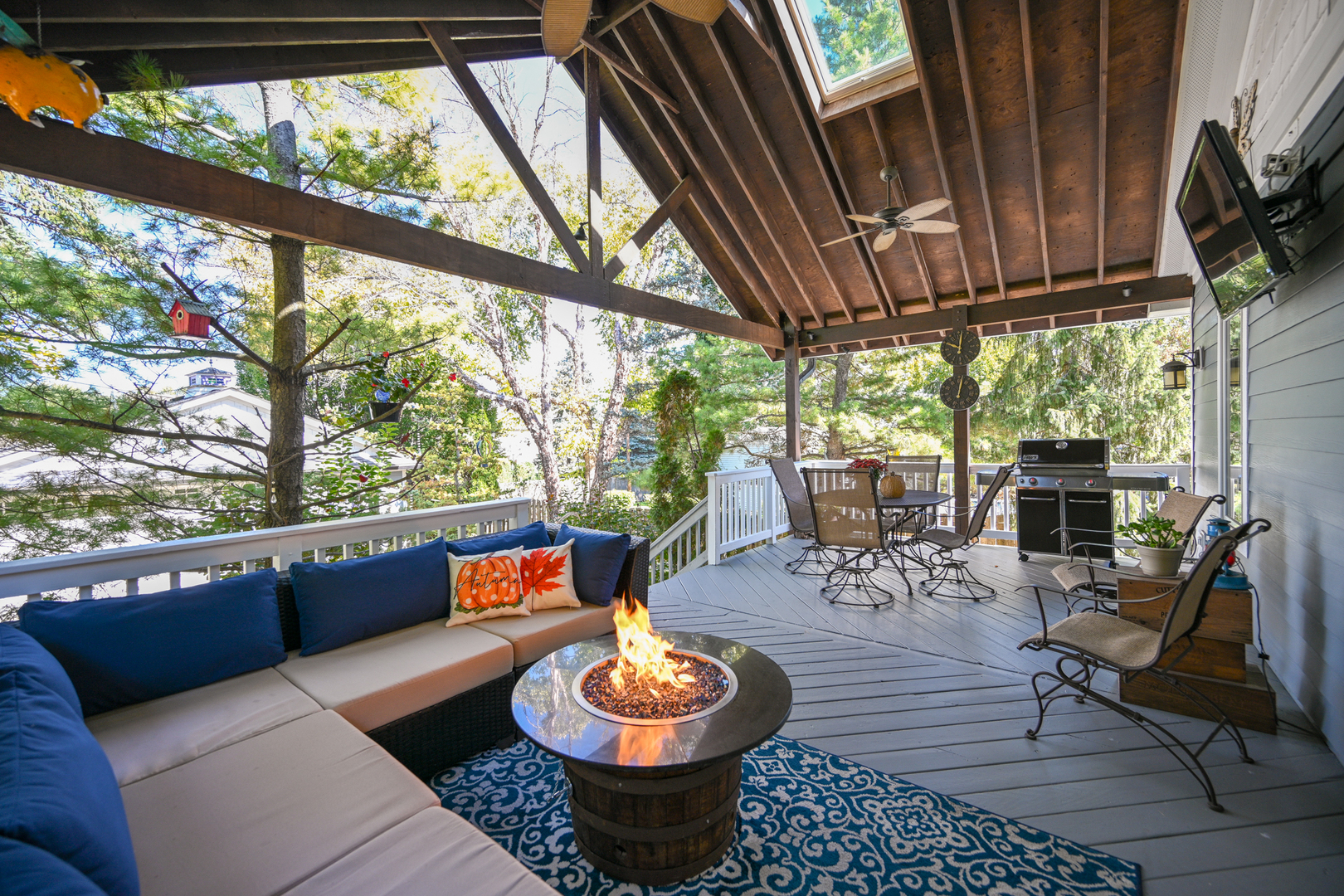 22w474 Emerson Avenue, Glen Ellyn, IL 60137