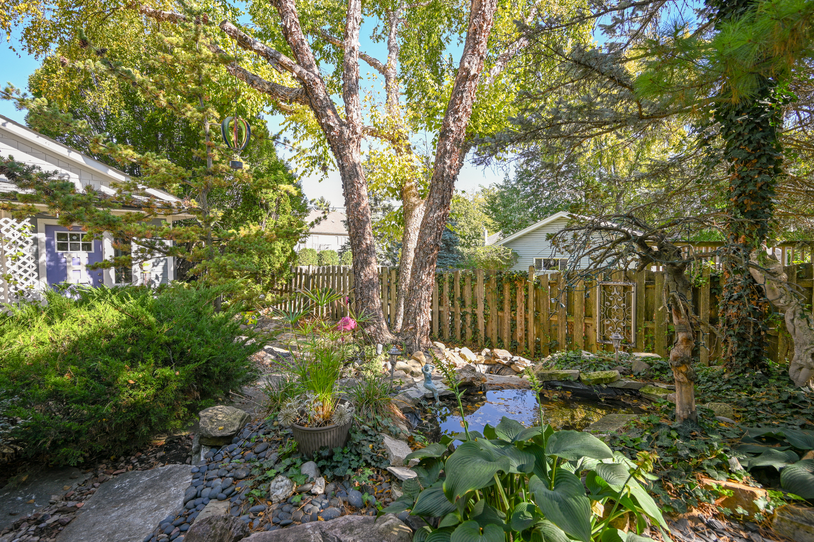 22w474 Emerson Avenue, Glen Ellyn, IL 60137