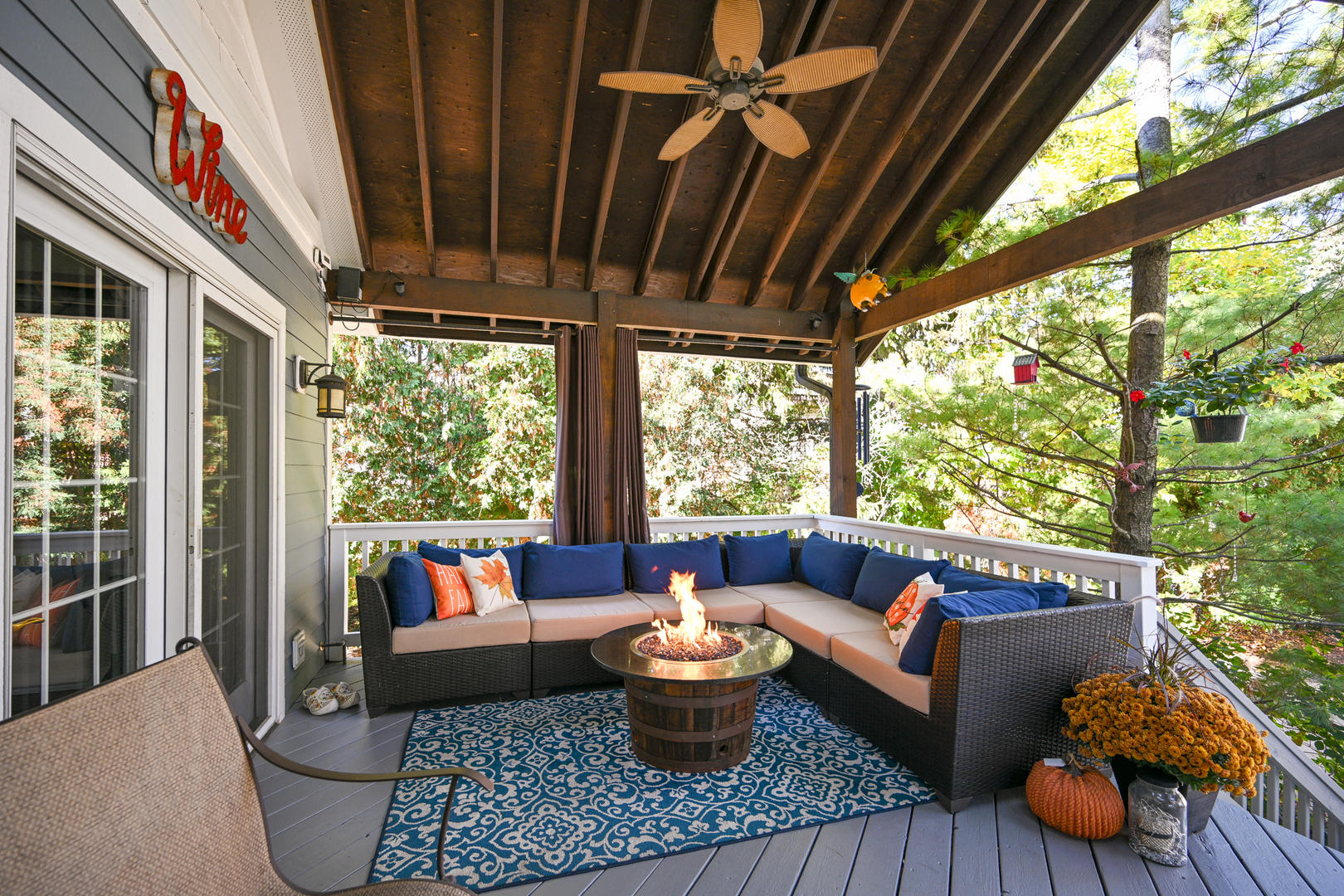 22w474 Emerson Avenue, Glen Ellyn, IL 60137