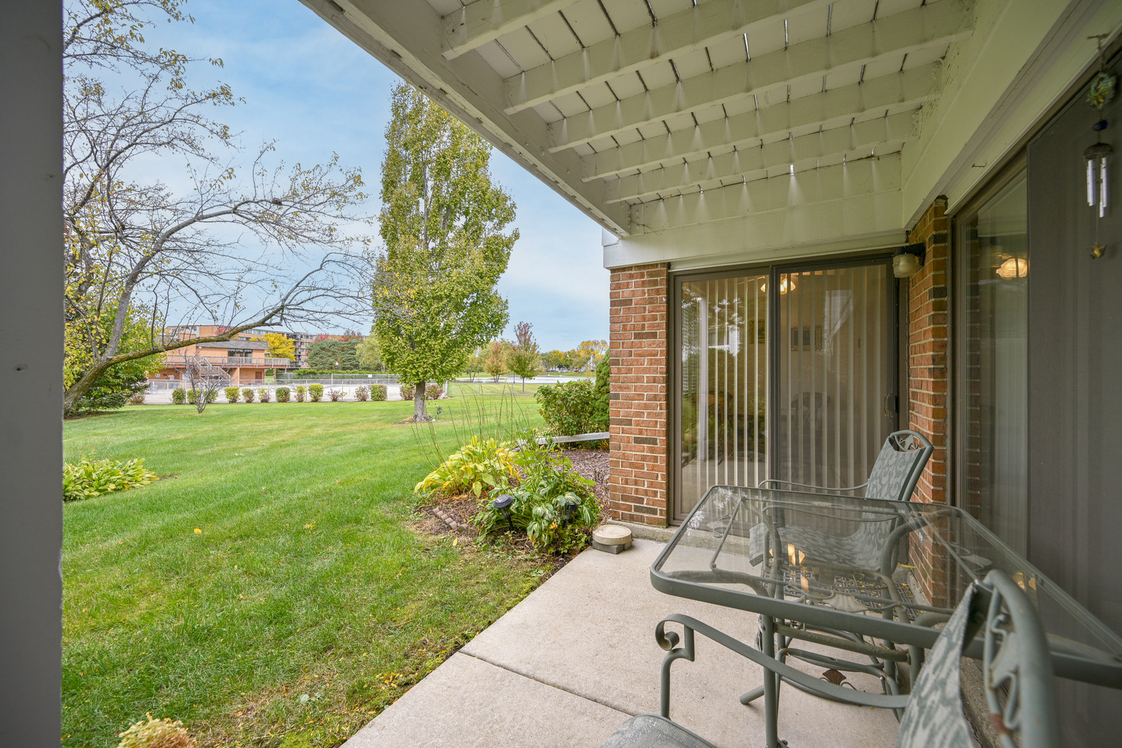 228 Arrowwood Court #D1, Schaumburg, IL 60193