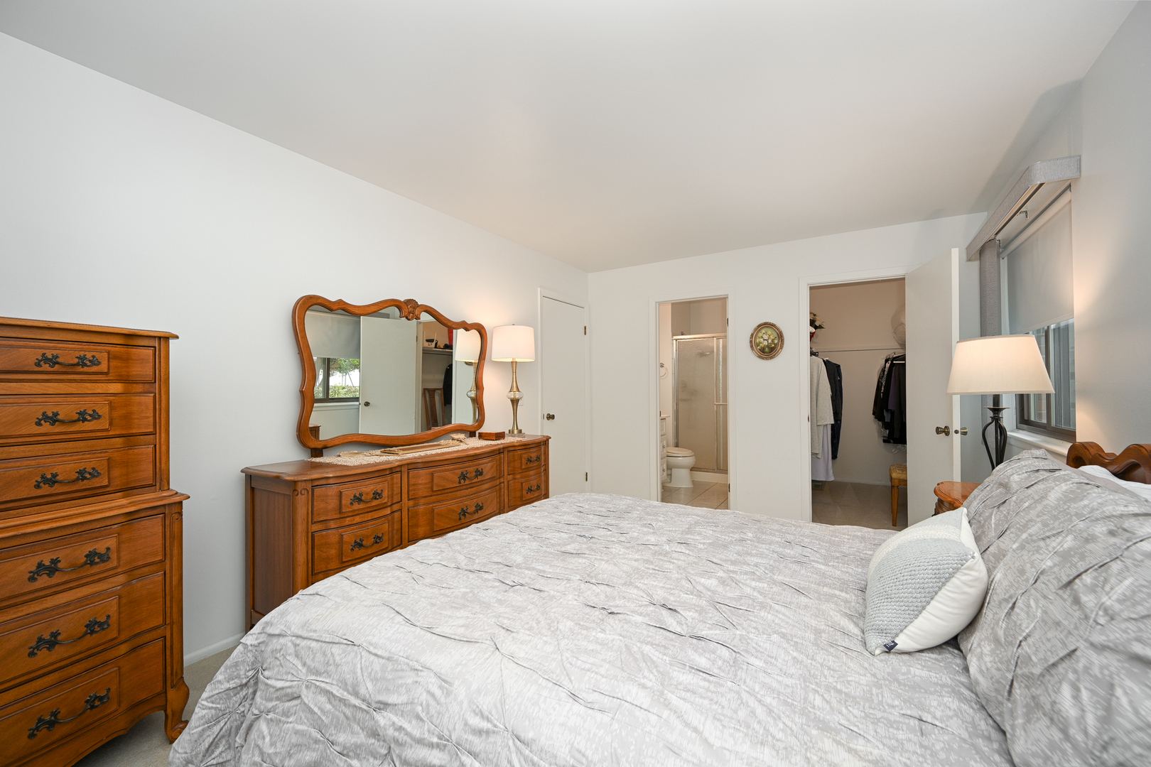 228 Arrowwood Court #D1, Schaumburg, IL 60193