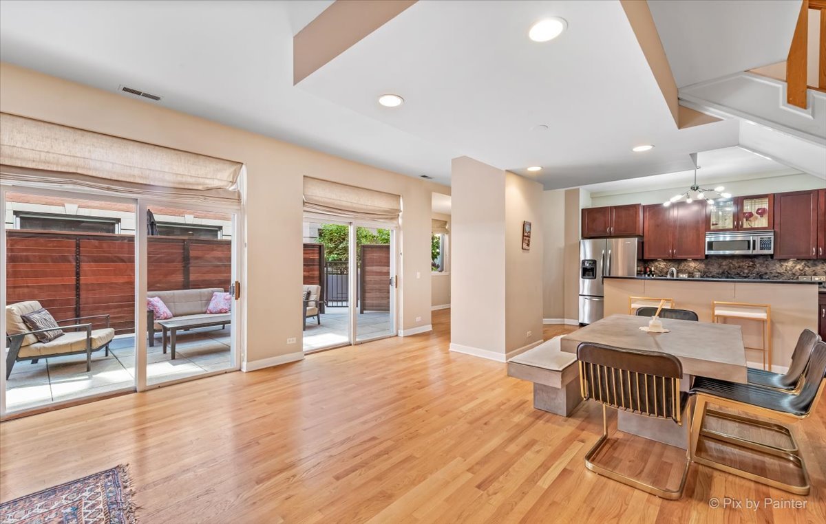 1430 N La Salle Drive #F1, Chicago, IL 60610