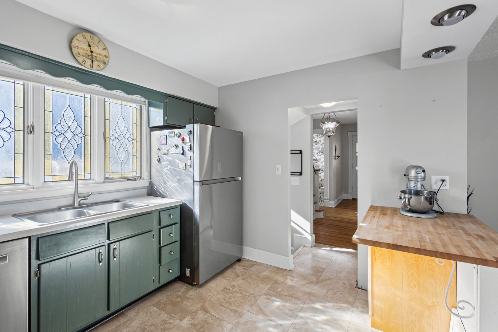 517 Bunker Street, Woodstock, IL 60098