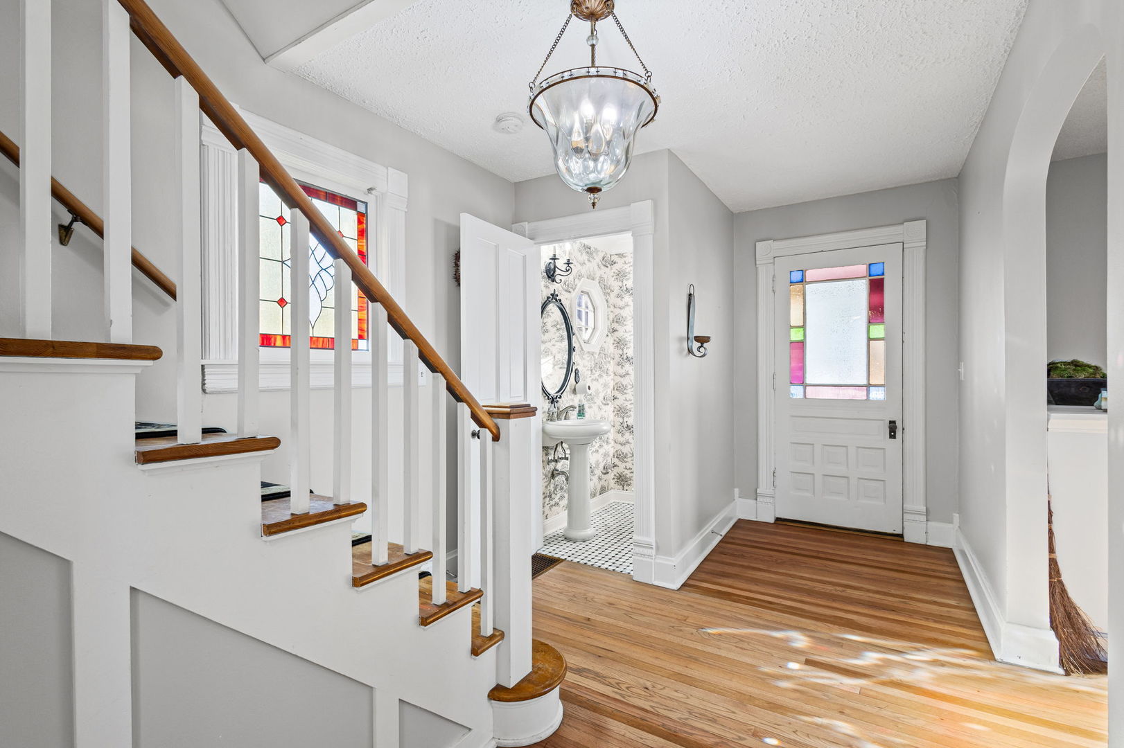 517 Bunker Street, Woodstock, IL 60098