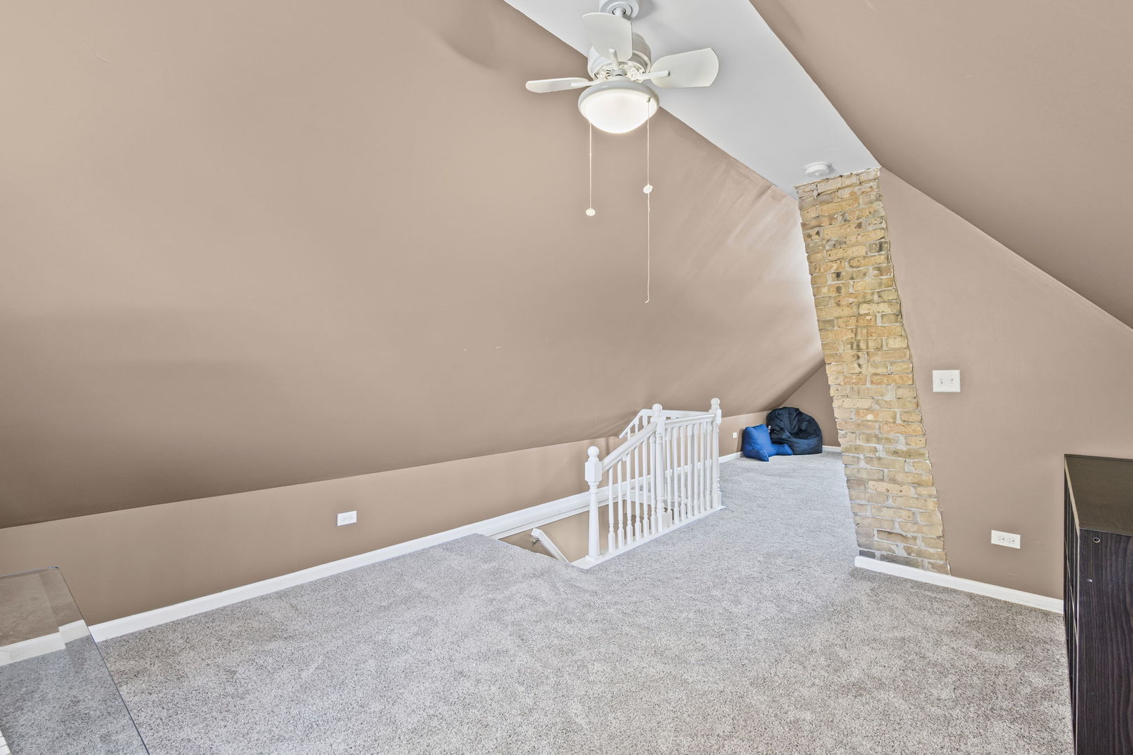 517 Bunker Street, Woodstock, IL 60098