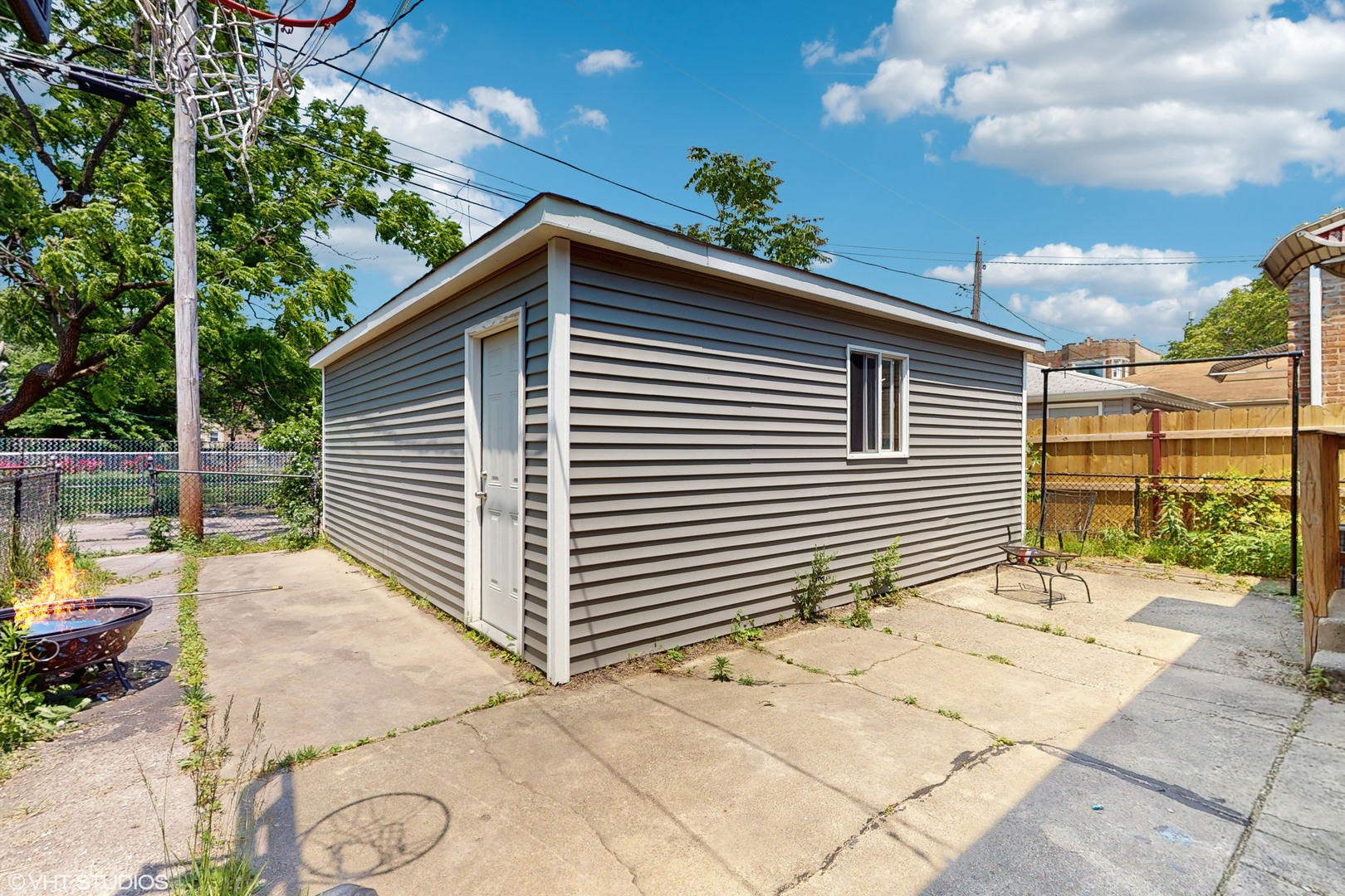 124 E 83rd Street, Chicago, IL 60619