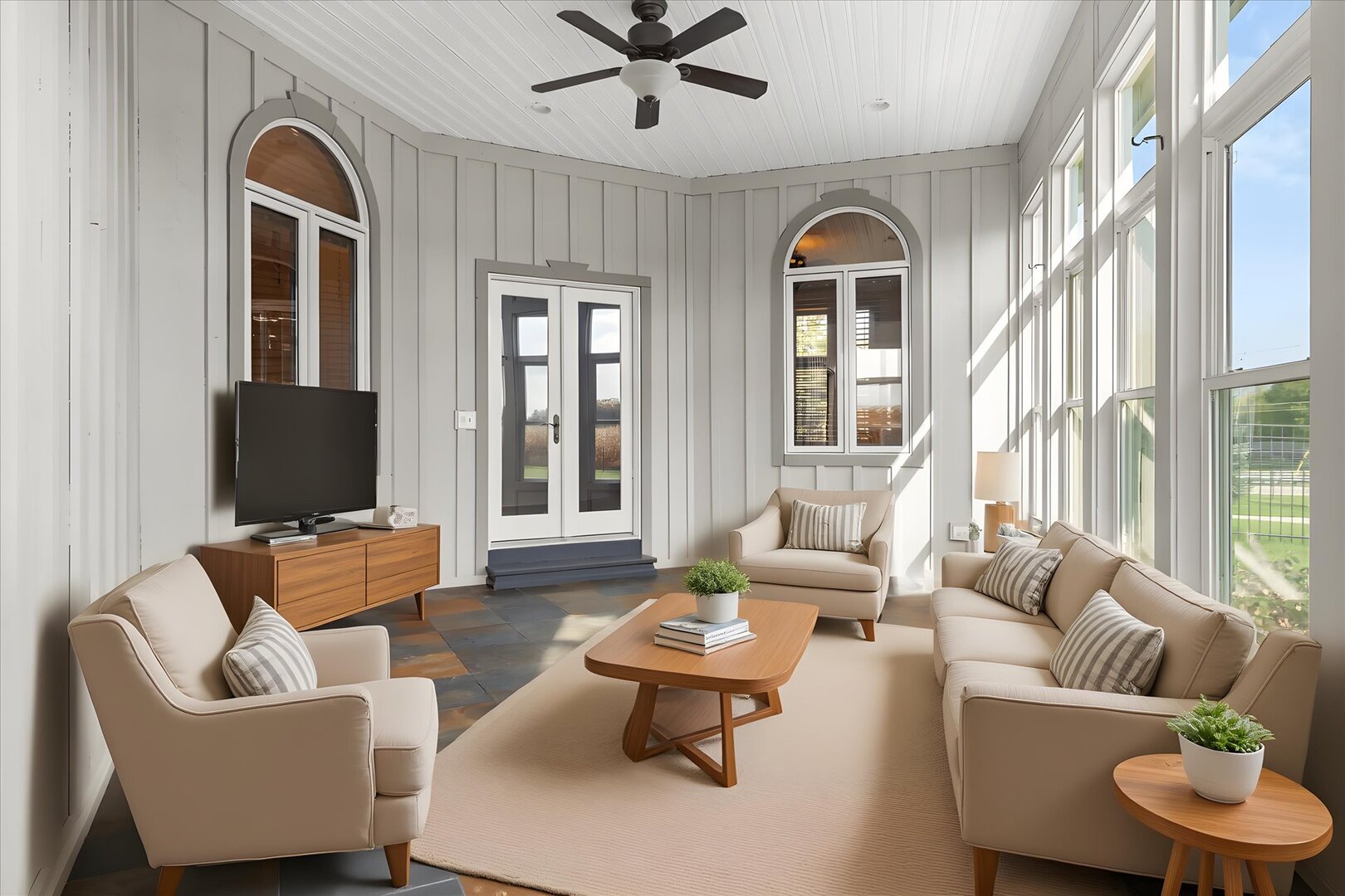 44W465 Plank Road, Hampshire, IL 60140