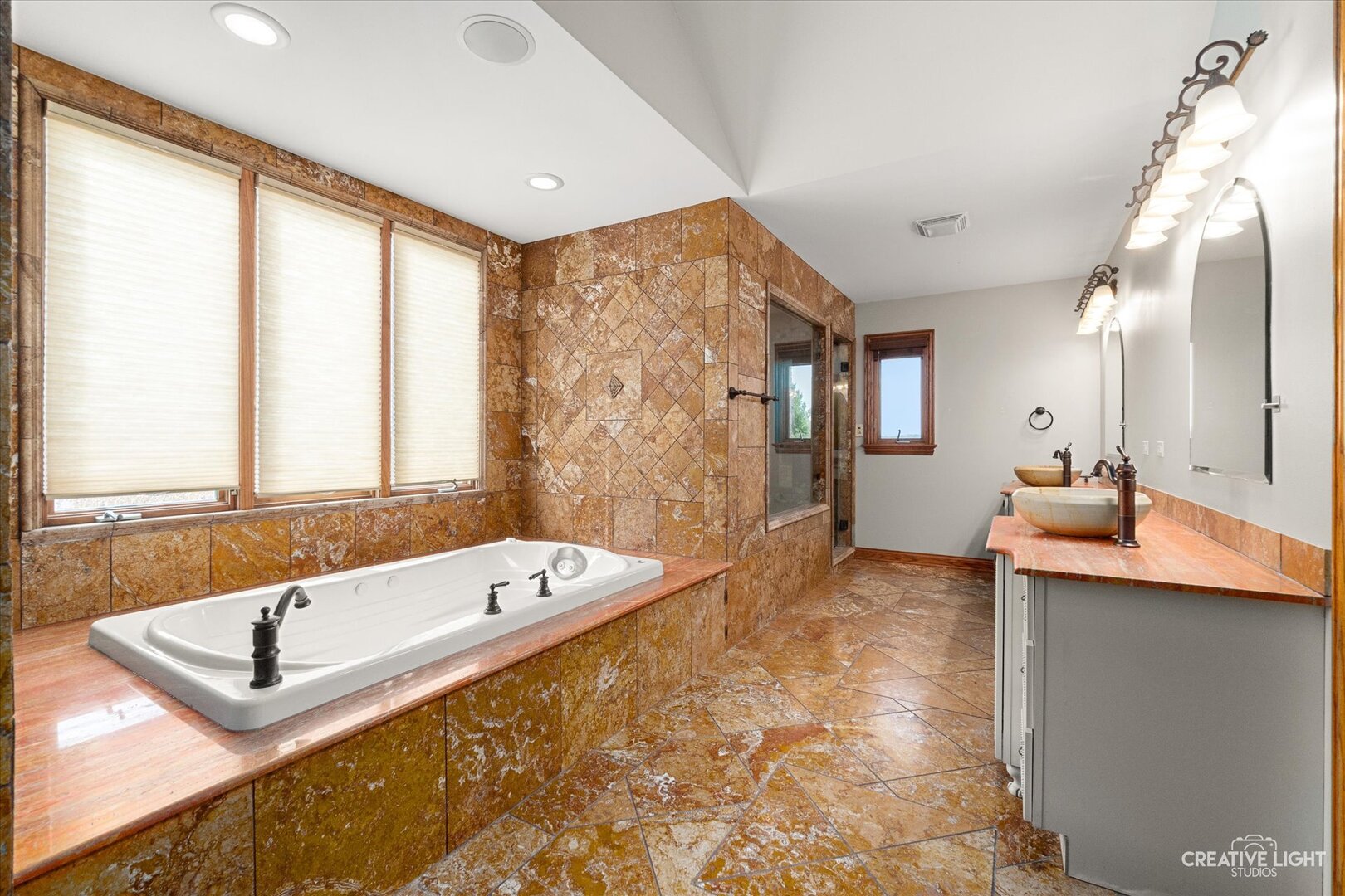 44W465 Plank Road, Hampshire, IL 60140