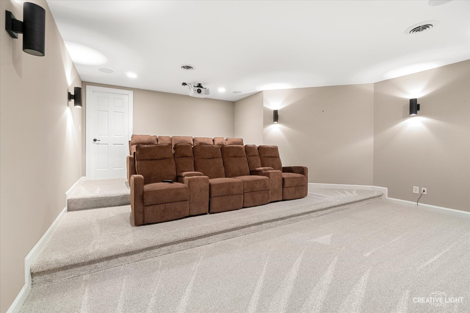 44W465 Plank Road, Hampshire, IL 60140