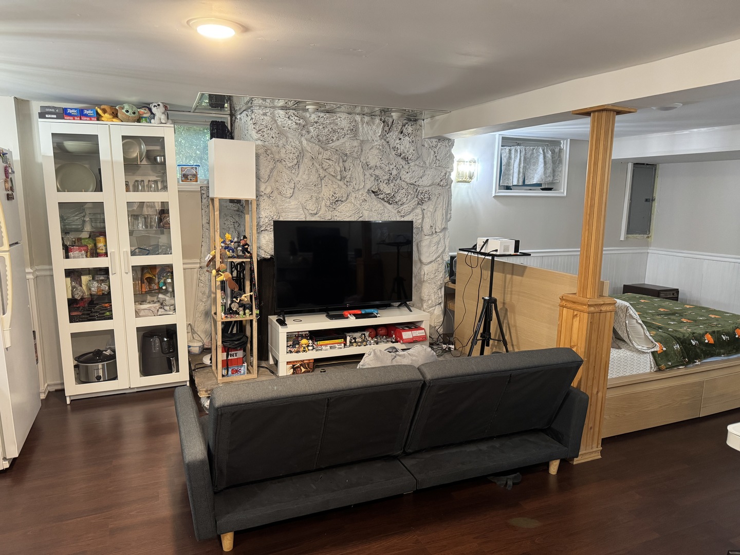 300 S Cumberland Parkway, Des Plaines, IL 60016