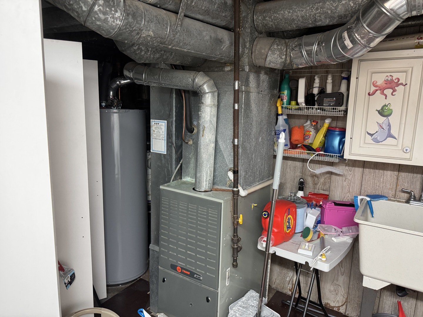 300 S Cumberland Parkway, Des Plaines, IL 60016