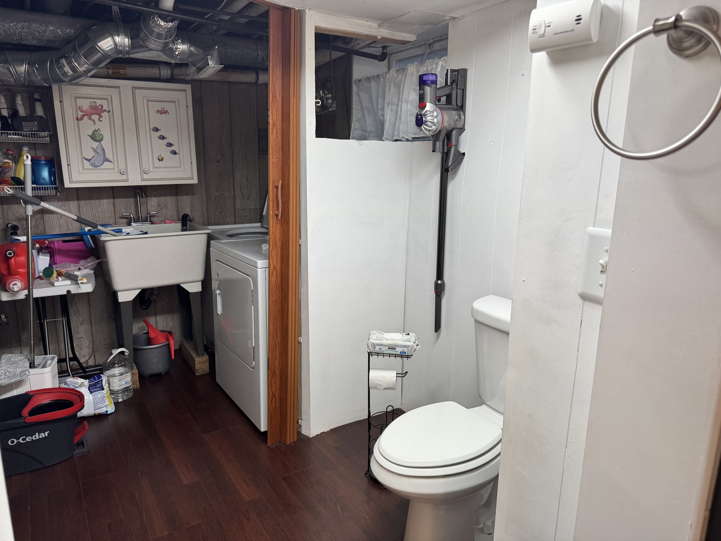 300 S Cumberland Parkway, Des Plaines, IL 60016