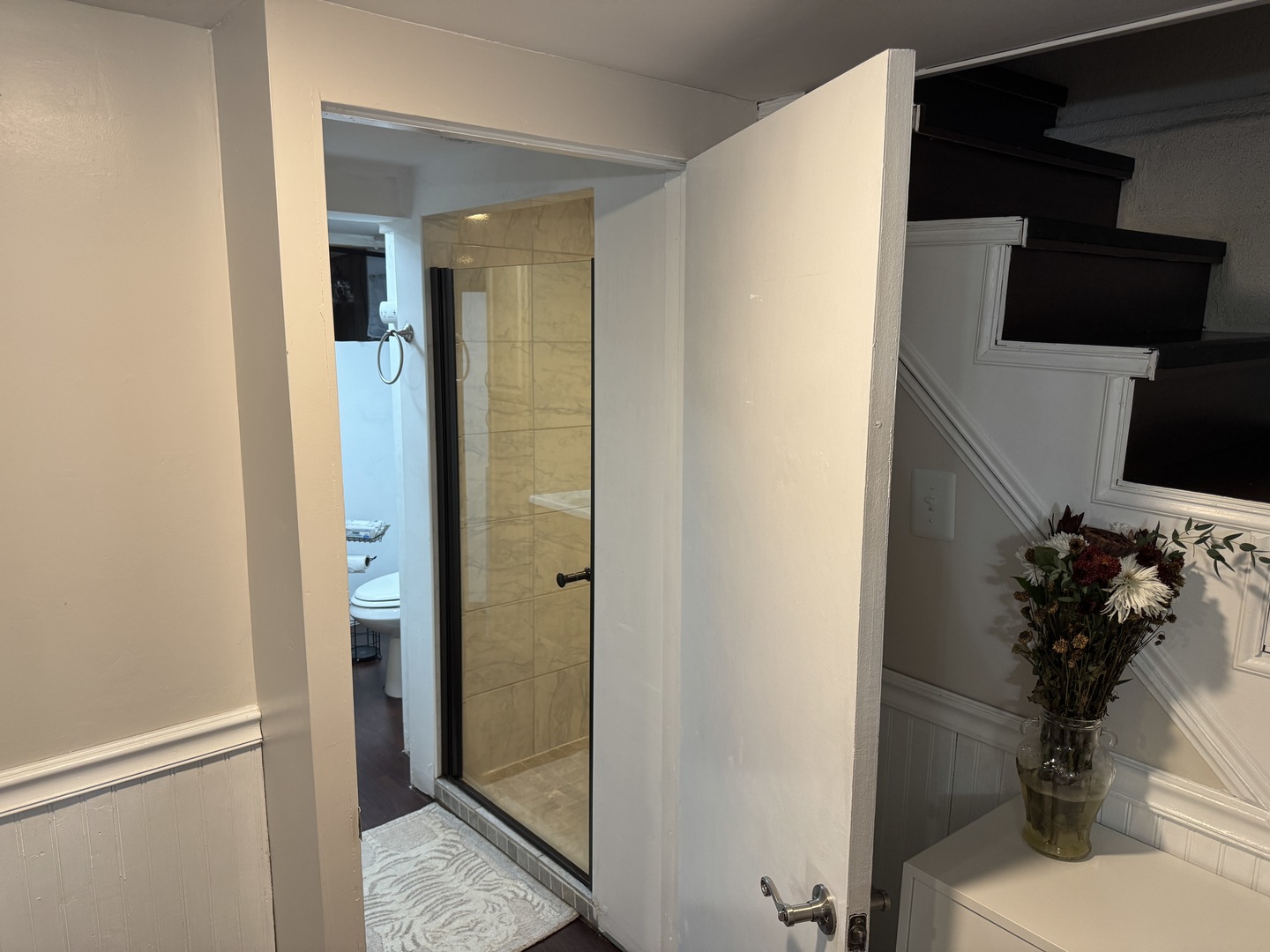 300 S Cumberland Parkway, Des Plaines, IL 60016