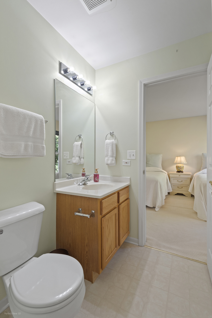 820 Amelia Court #820, Grayslake, IL 60030