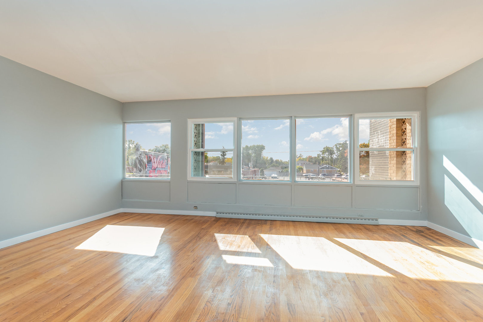10448 W Cermak Road #1F, Westchester, IL 60154