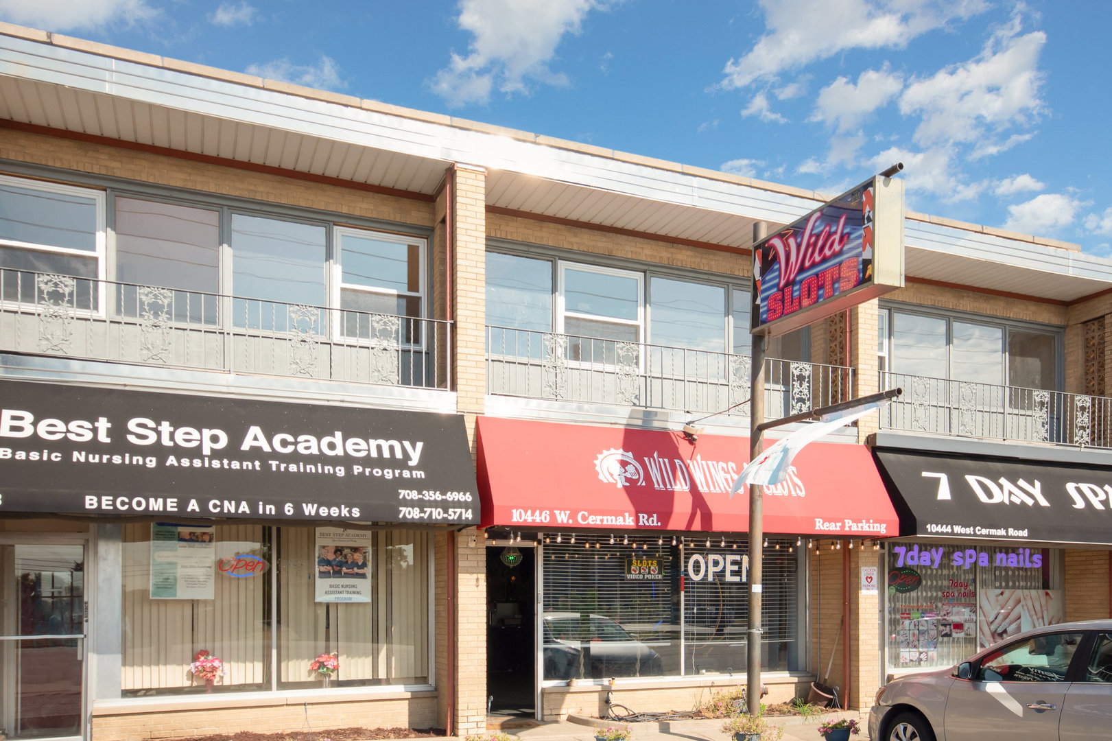 10448 W Cermak Road #1F, Westchester, IL 60154