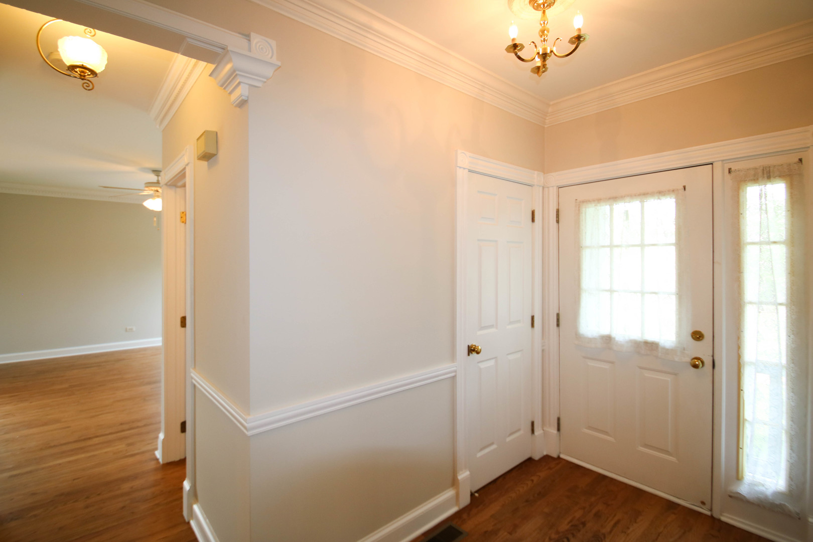 648 W PARKSIDE Drive #648, Palatine, IL 60067