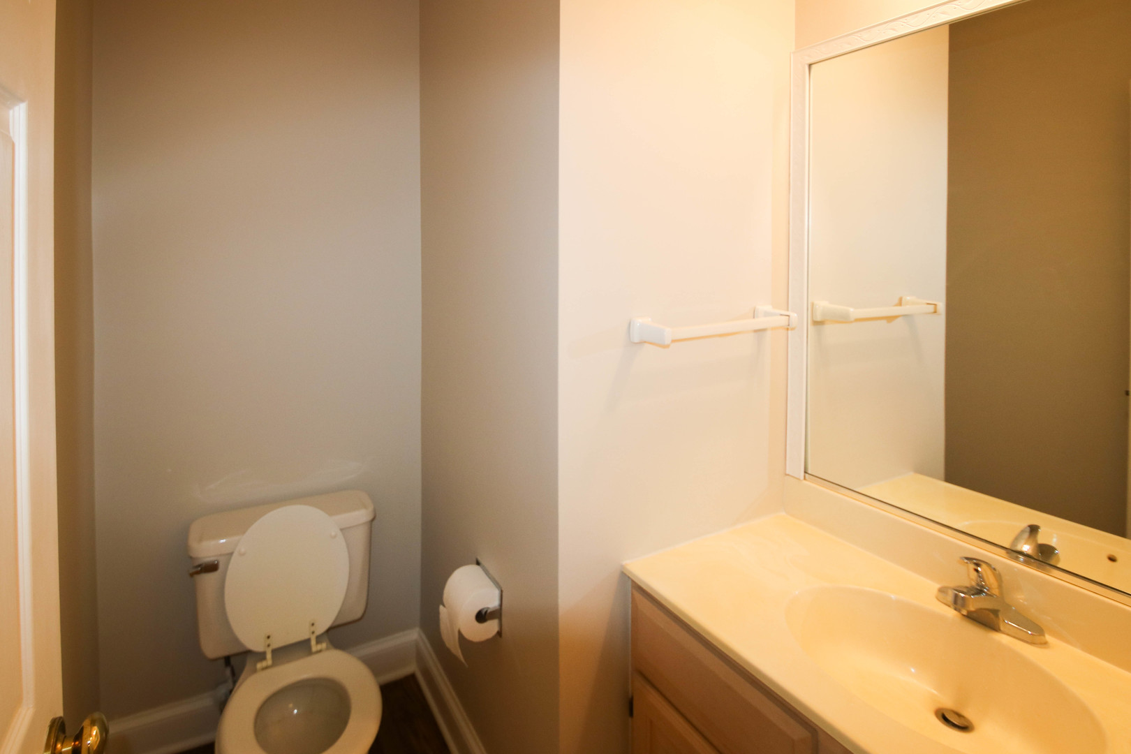 648 W PARKSIDE Drive #648, Palatine, IL 60067
