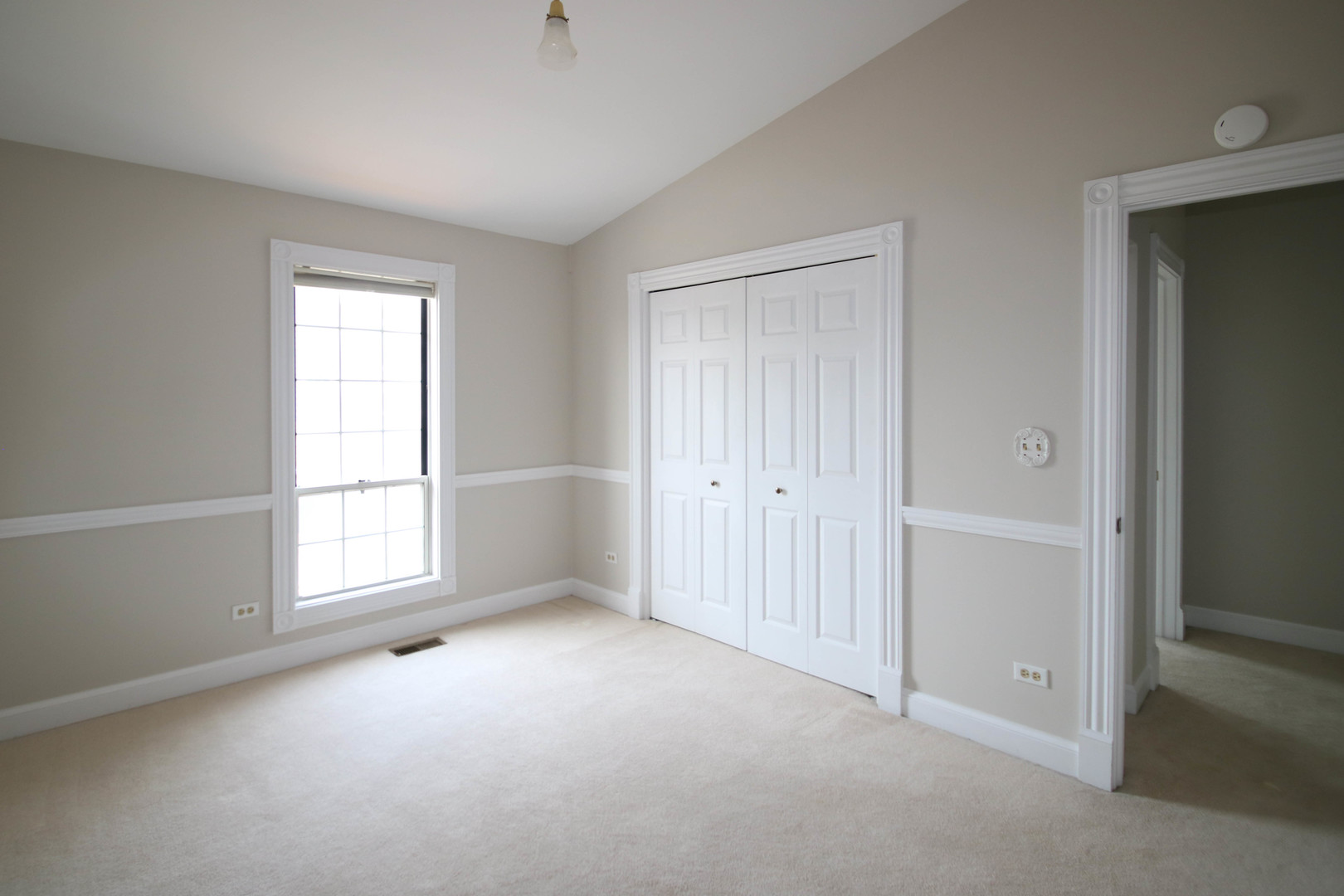 648 W PARKSIDE Drive #648, Palatine, IL 60067