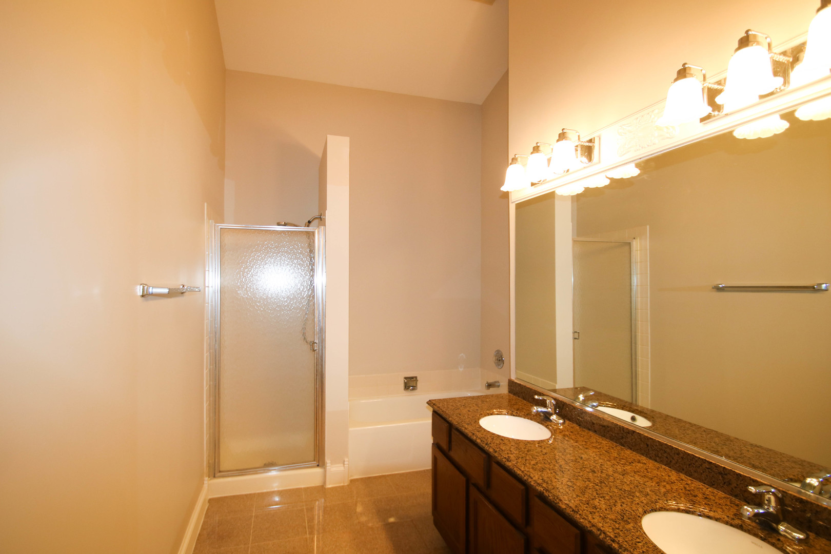 648 W PARKSIDE Drive #648, Palatine, IL 60067