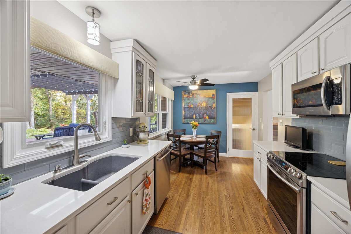 305 Poplar Lane, New Lenox, IL 60451