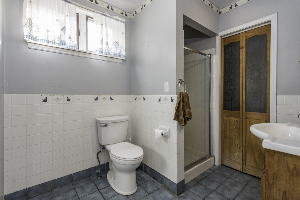 511 Chestnut Street, Waukegan, IL 60085