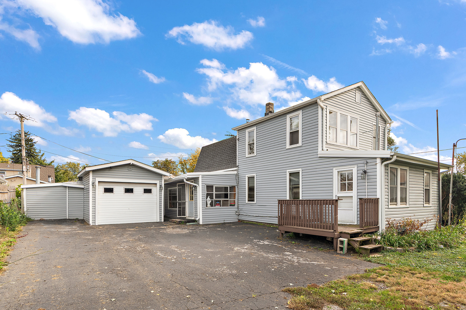 9827 Melvina Avenue, Oak Lawn, IL 60453