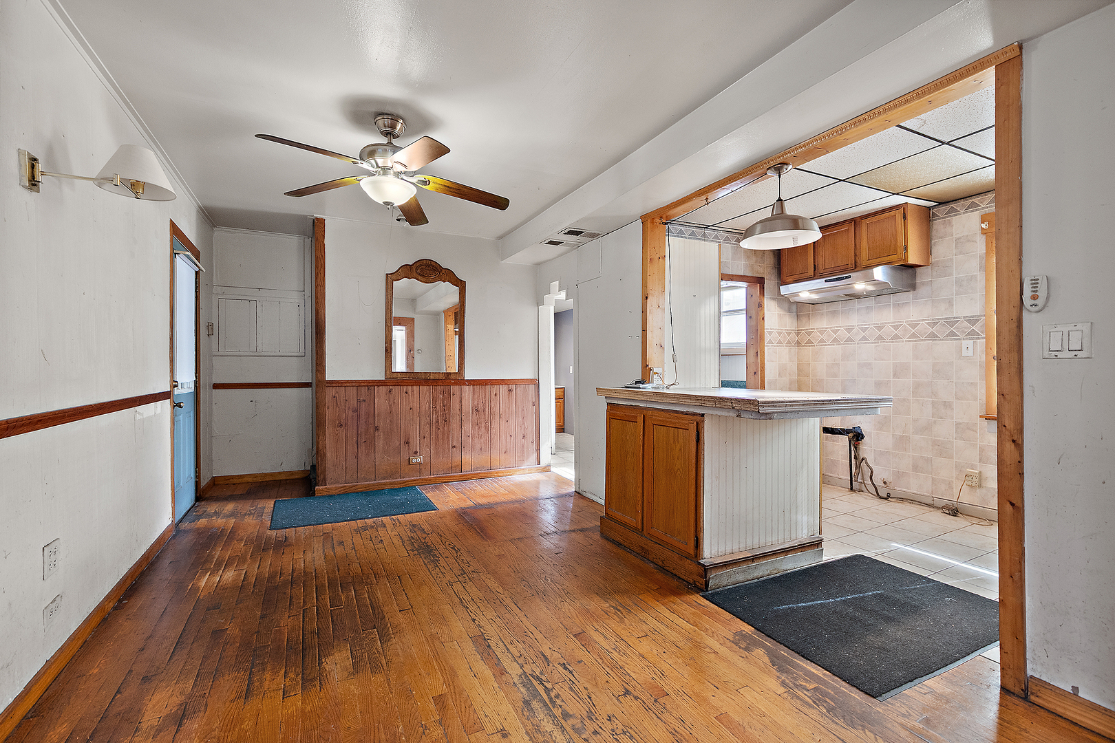 9827 Melvina Avenue, Oak Lawn, IL 60453