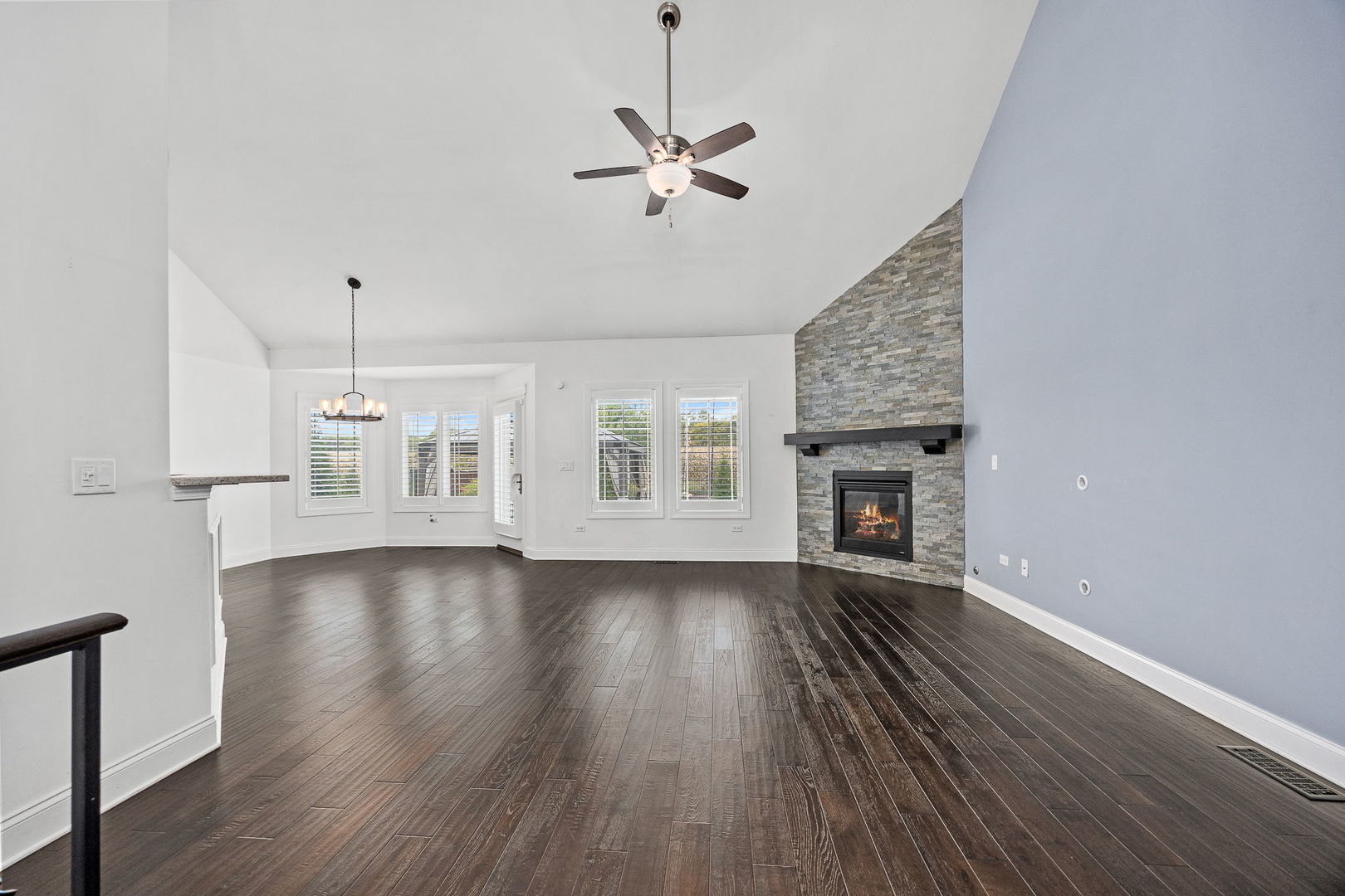 21328 Westminster Lane, Shorewood, IL 60404