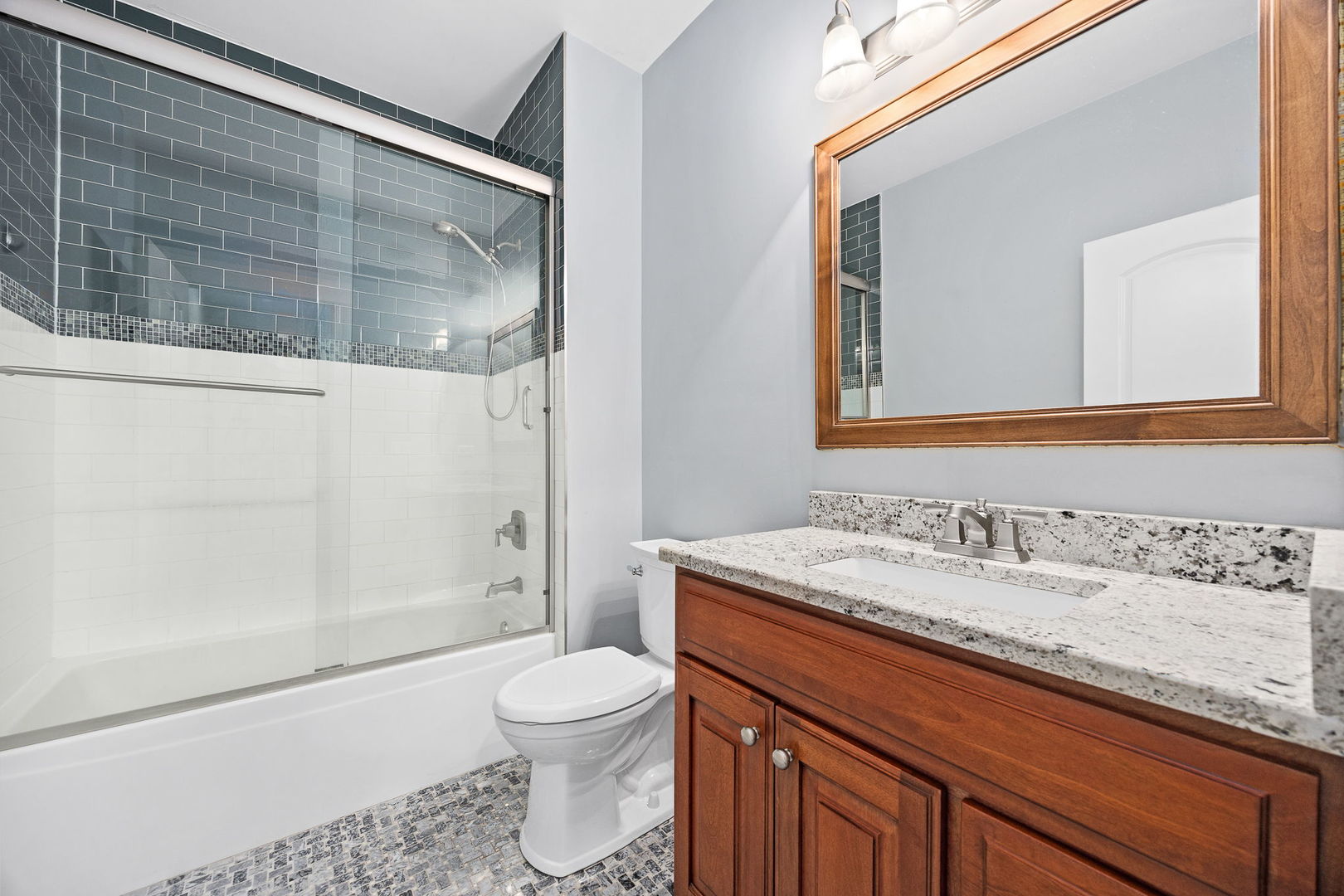 21328 Westminster Lane, Shorewood, IL 60404