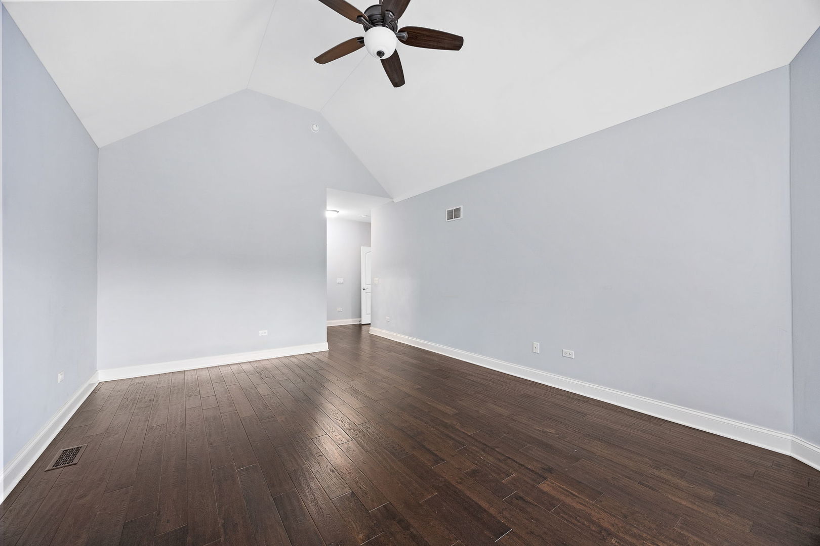 21328 Westminster Lane, Shorewood, IL 60404