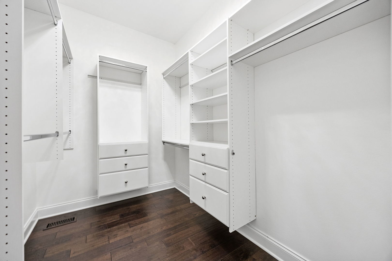 21328 Westminster Lane, Shorewood, IL 60404