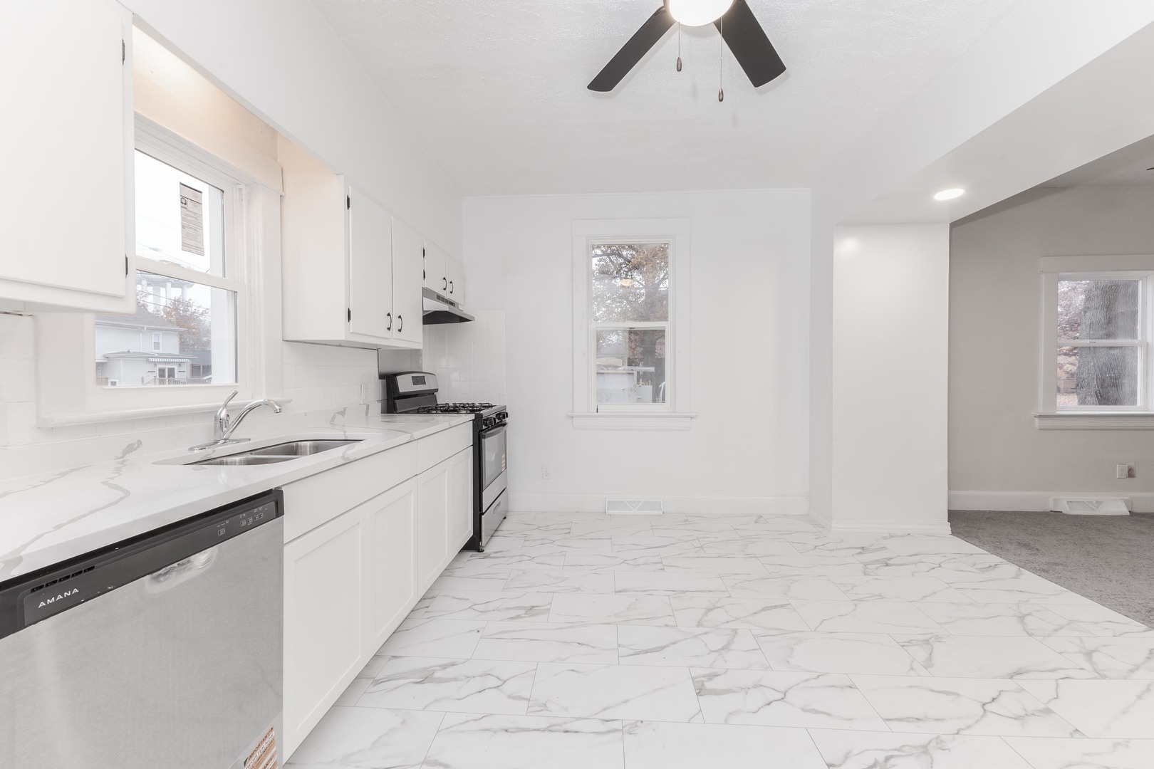 220 W Bennett Street, Pontiac, IL 61764