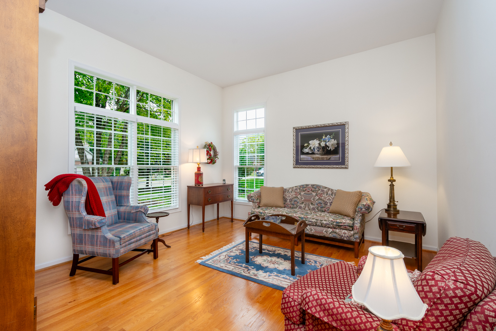 870 Woodland Drive, Antioch, IL 60002