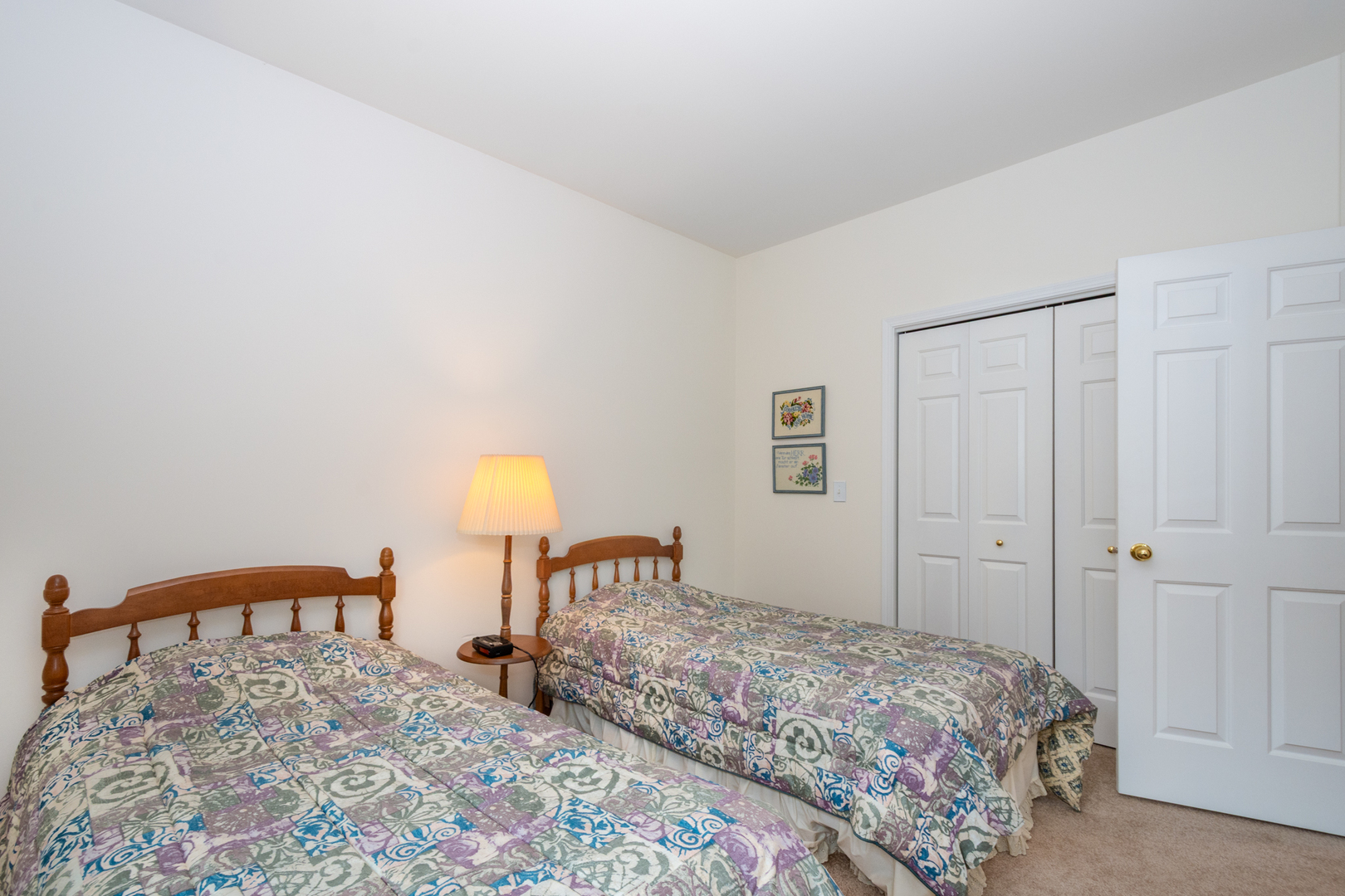 870 Woodland Drive, Antioch, IL 60002