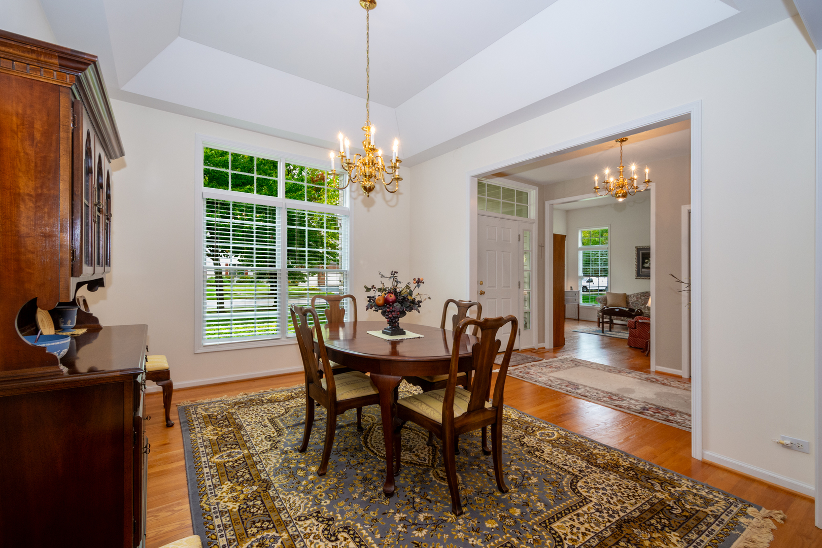 870 Woodland Drive, Antioch, IL 60002