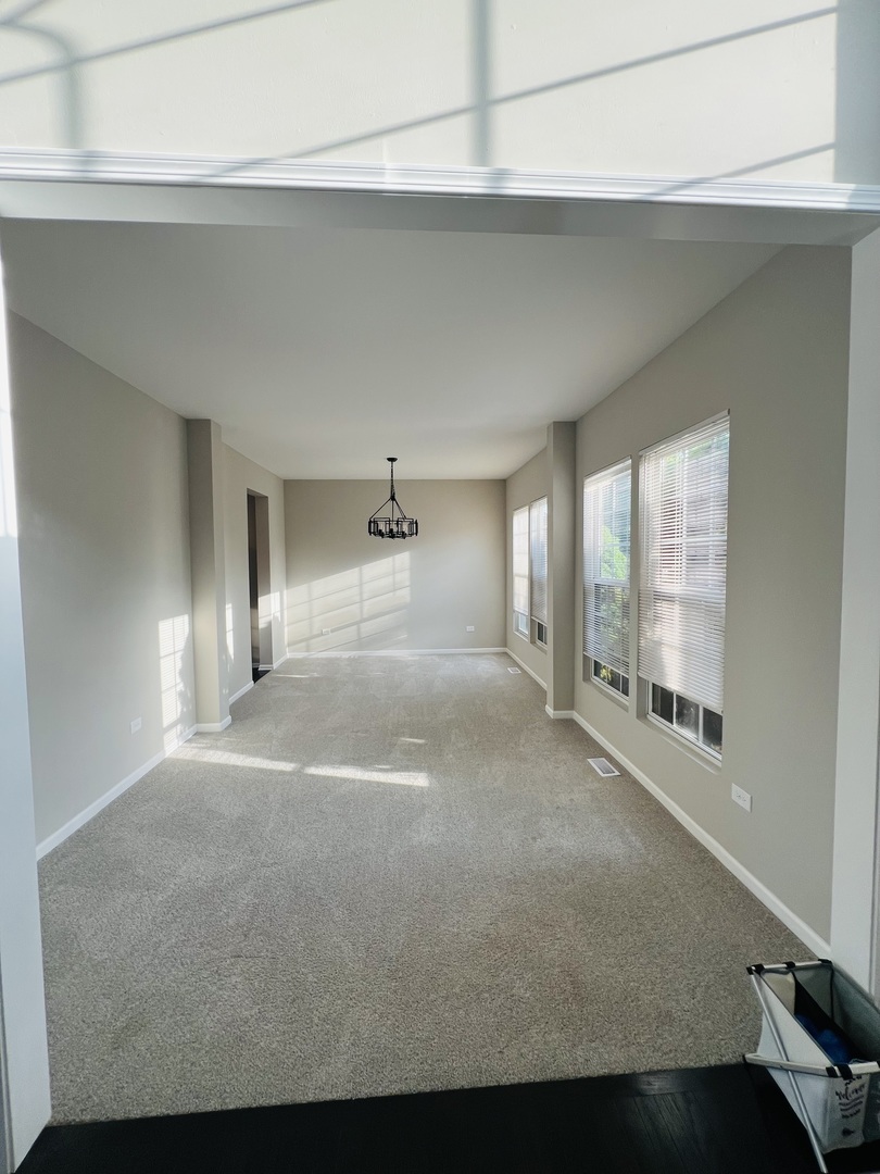 8 Honeysuckle Court, Bolingbrook, IL 60490