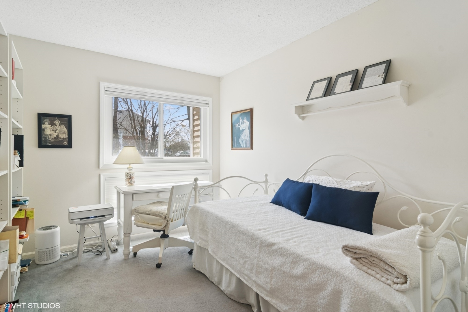 1027 Courtland Drive #1027, Buffalo Grove, IL 60089