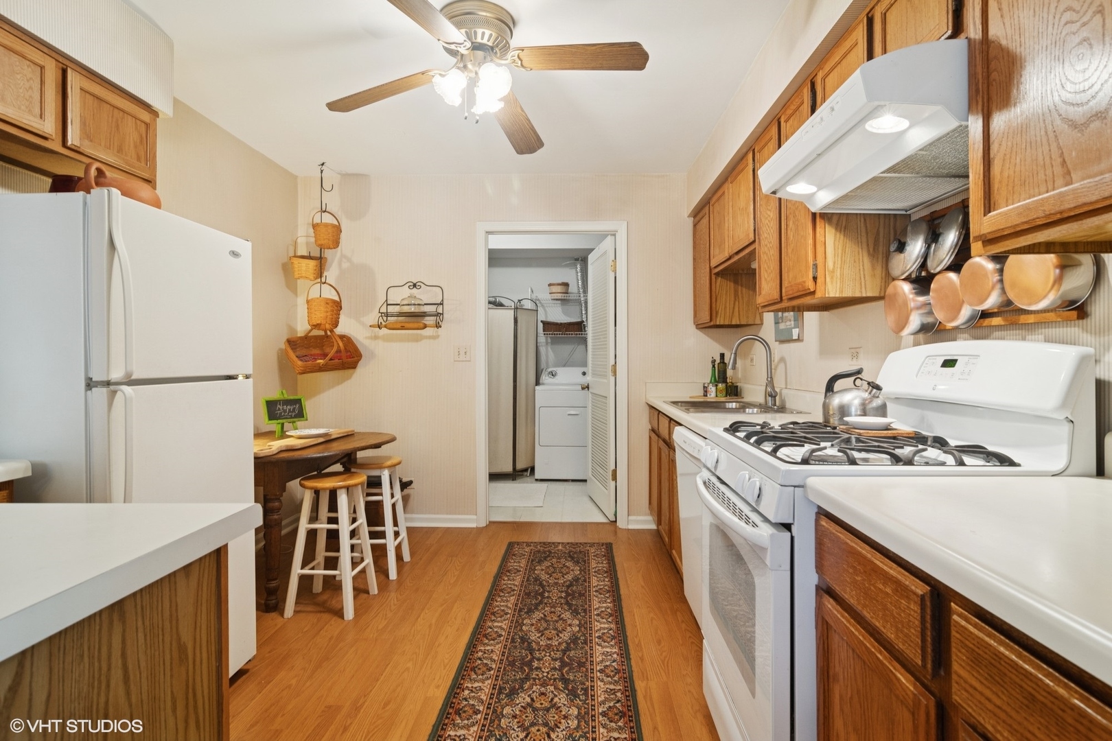 1027 Courtland Drive #1027, Buffalo Grove, IL 60089