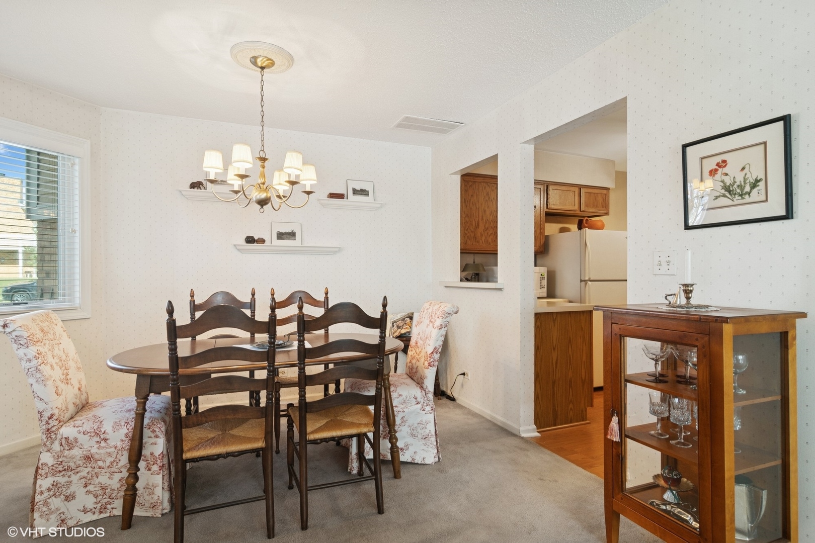 1027 Courtland Drive #1027, Buffalo Grove, IL 60089